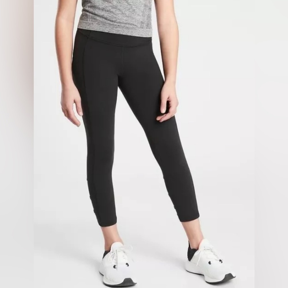 NWT Athleta Girl Chit Chat Cinch Black Capri Size 6X